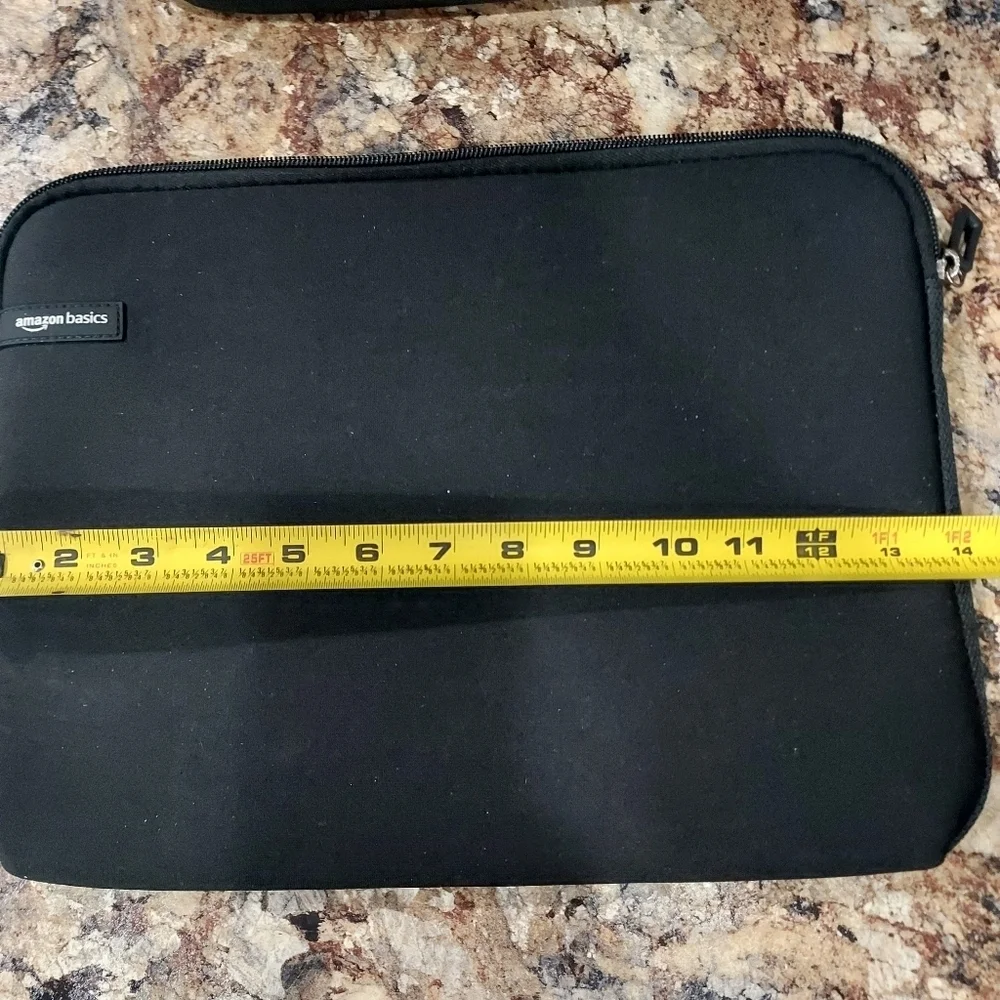 Laptop carry case